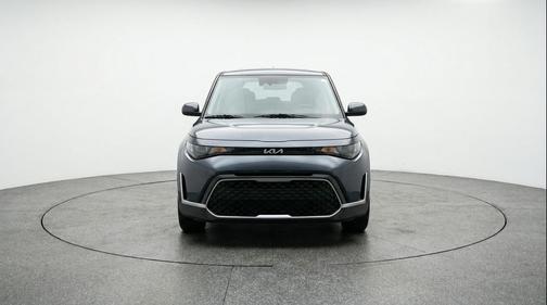 Gravity Gray 2025 Kia Soul LX