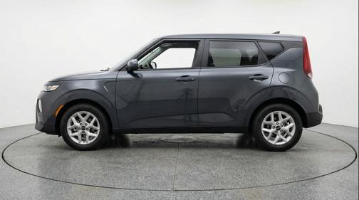 Gravity Gray 2025 Kia Soul LX