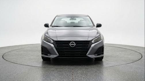 Gun Metallic 2025 Nissan Altima SV FWD