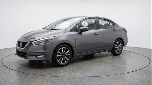 Gun Metallic 2025 Nissan Versa 1.6 SV