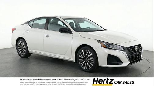 Glacier White 2025 Nissan Altima SV FWD