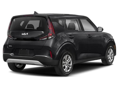 Fusion Black 2024 Kia Soul LX