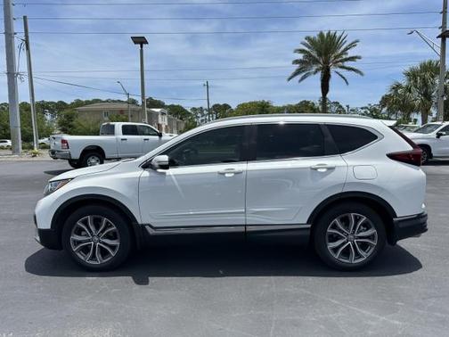 Platinum White Pearl 2021 Honda CR-V 2WD Touring