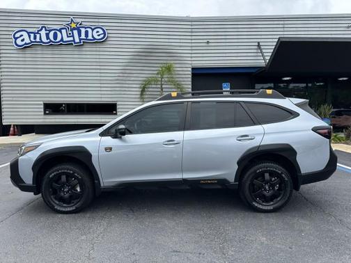 Ice Silver Metallic 2024 Subaru Outback Wilderness