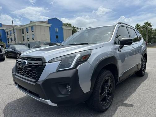 Ice Silver Metallic 2024 Subaru Forester Wilderness
