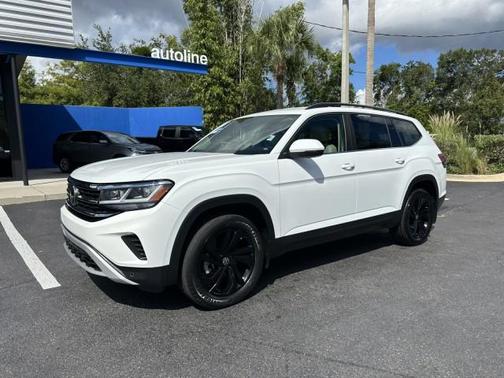 2022 Volkswagen Atlas 3.6L SE w/Technology
