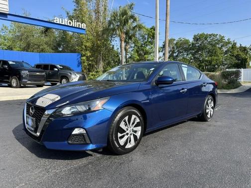 2022 Nissan Altima S FWD