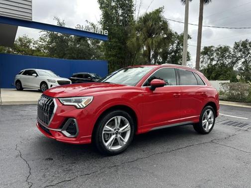 Tango Red Metallic 2022 Audi Q3 45 S line Premium Plus