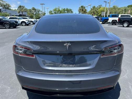 Midnight Silver Metallic 2022 Tesla Model S Dual Motor All-Wheel Drive