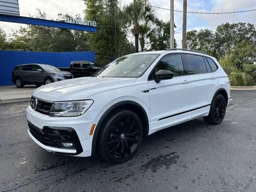 2020 Volkswagen Tiguan 2.0T SE R-Line Black