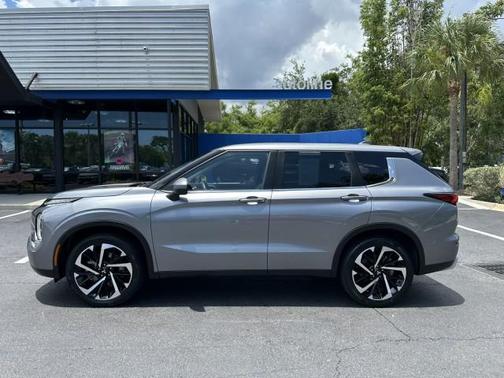 2023 Mitsubishi Outlander SE 2.5 2WD
