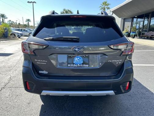 2022 Subaru Outback Limited XT
