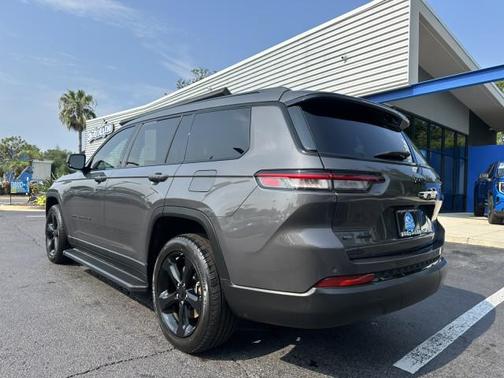 Baltic Gray Metallic Clearcoat 2021 Jeep Grand Cherokee L Altitude