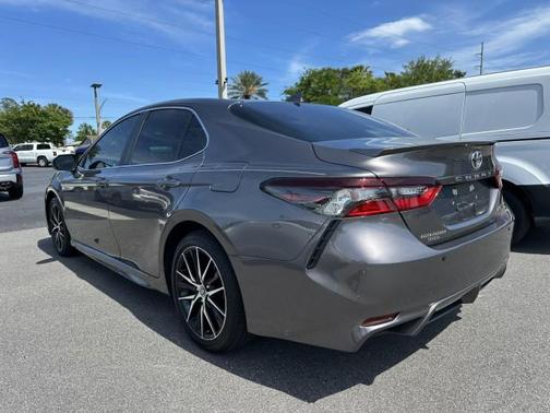 Predawn Gray Mica 2024 Toyota Camry SE