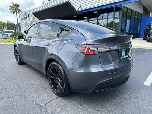 2021 Tesla Model Y Long Range Dual Motor All-Wheel Drive
