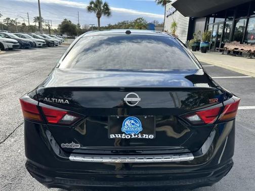 2023 Nissan Altima SR FWD