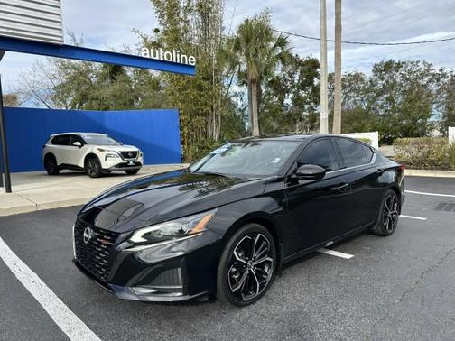 2023 Nissan Altima SR FWD