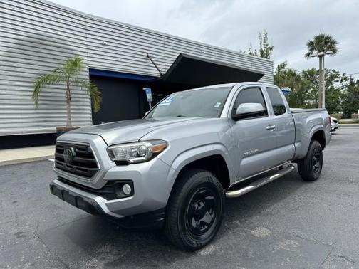 Silver Sky Metallic 2018 Toyota Tacoma SR5