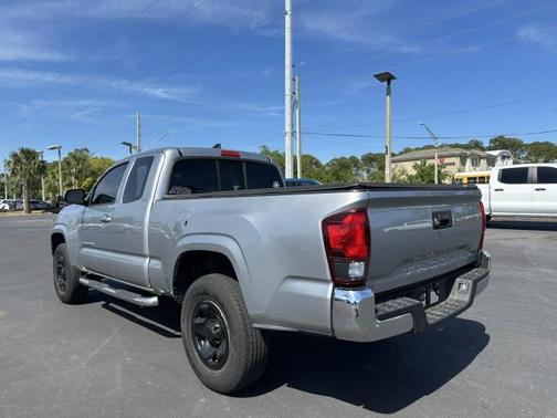 Silver Sky Metallic 2018 Toyota Tacoma SR5