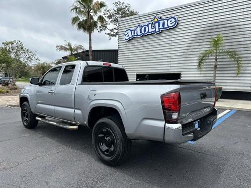 Silver Sky Metallic 2018 Toyota Tacoma SR5