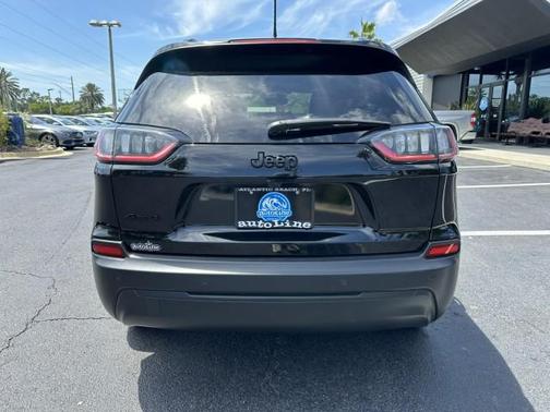 2023 Jeep Cherokee Altitude