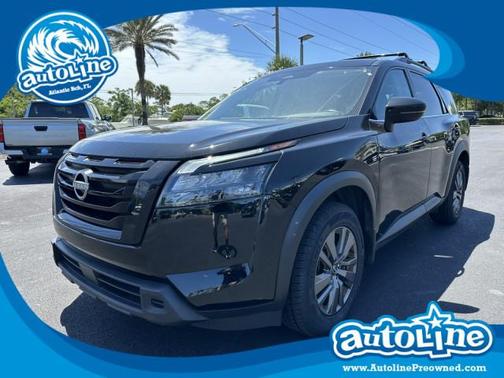 Super Black 2024 Nissan Pathfinder SV FWD