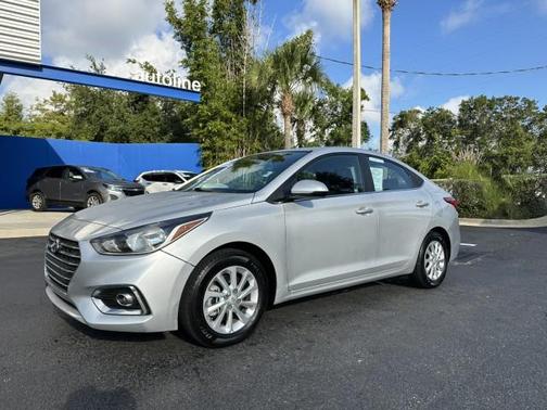 2022 Hyundai Accent SEL