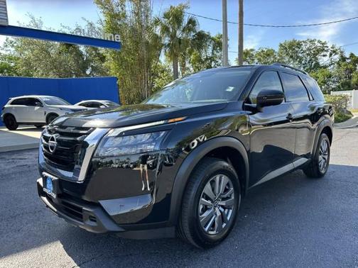 Super Black 2025 Nissan Pathfinder SV FWD