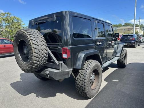 2014 Jeep Wrangler Unlimited Altitude