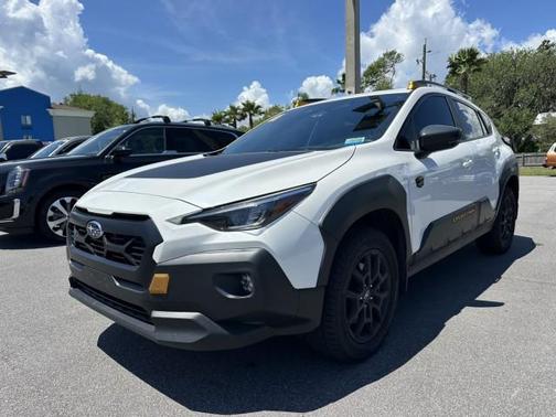 Crystal White Pearl 2024 Subaru Crosstrek Wilderness