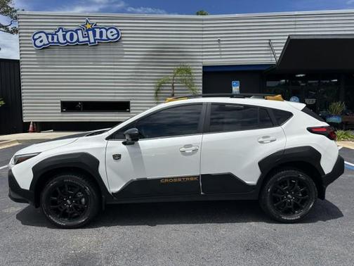 Crystal White Pearl 2024 Subaru Crosstrek Wilderness