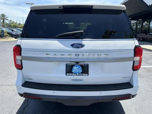 Oxford White 2024 Ford Expedition Max XLT