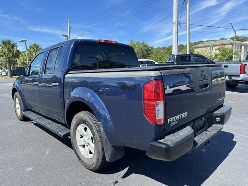Navy Blue 2011 Nissan Frontier SV