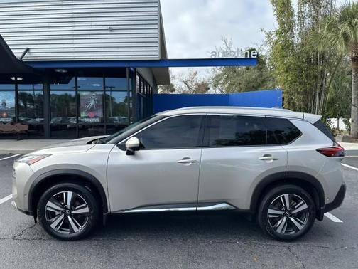 2022 Nissan Rogue Platinum