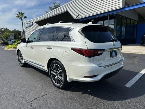 2020 INFINITI QX60 Luxe