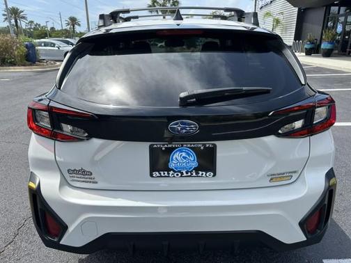 Crystal White Pearl 2024 Subaru Crosstrek Sport