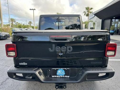 Black Clearcoat 2020 Jeep Gladiator Sport S