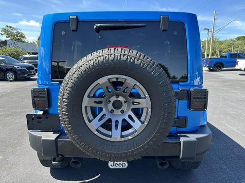 Hydro Blue Pearl Coat 2014 Jeep Wrangler Unlimited Polar Edition