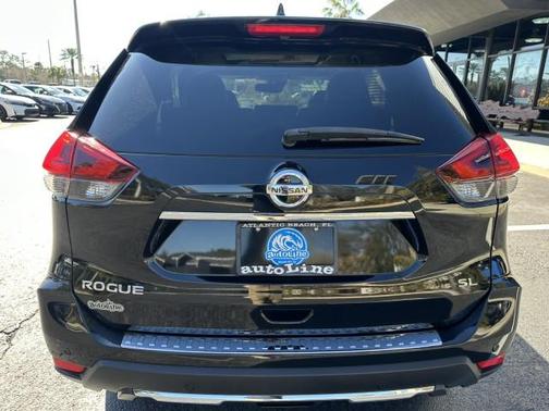 2020 Nissan Rogue SL