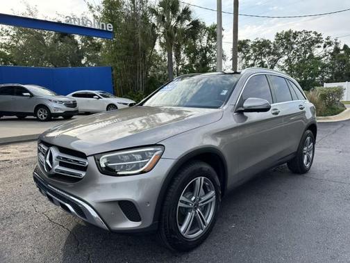 Cirrus Silver Metallic 2022 Mercedes-Benz GLC 300 Base