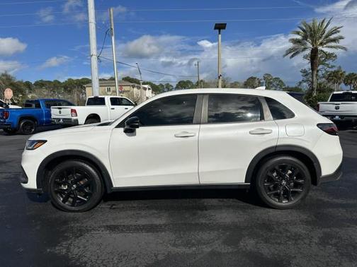 2025 Honda HR-V 2WD Sport