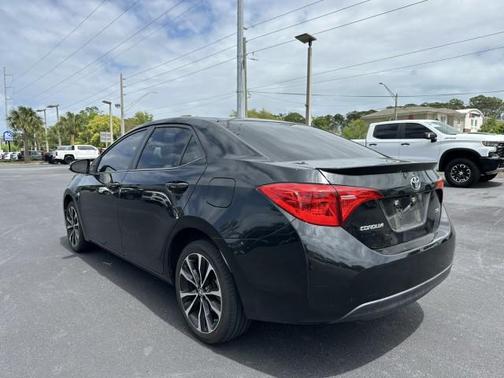 Black Sand Pearl 2019 Toyota Corolla SE