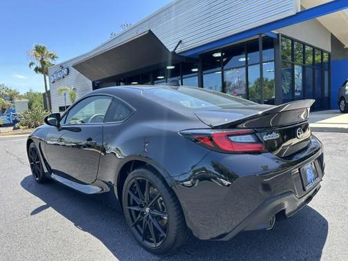 Raven 2024 Toyota GR86 Premium