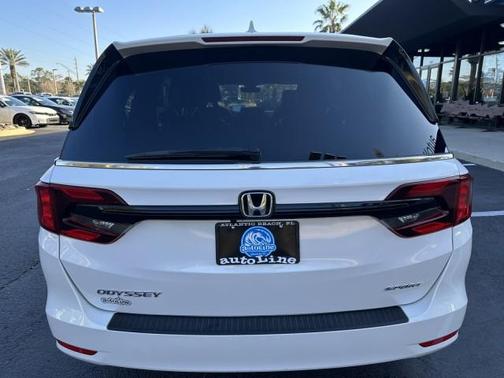 2024 Honda Odyssey Sport
