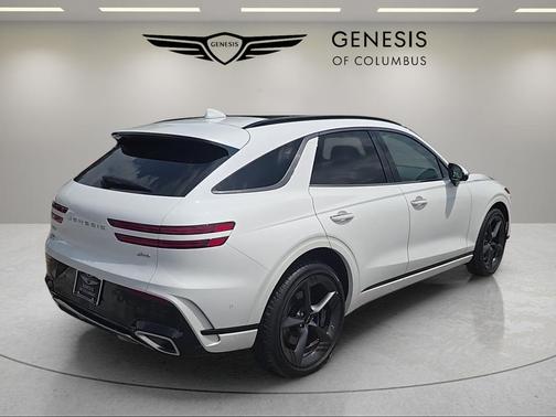 Uyuni White 2026 Genesis GV70 2.5T Sport Prestige