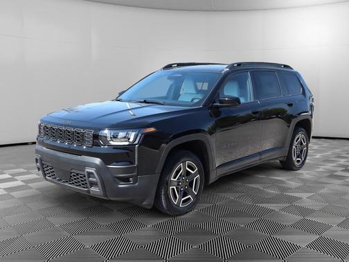 Diamond Black 2026 Jeep Cherokee LAREDO/LIMITED