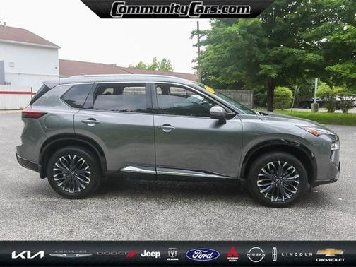 2025 Nissan Rogue Platinum