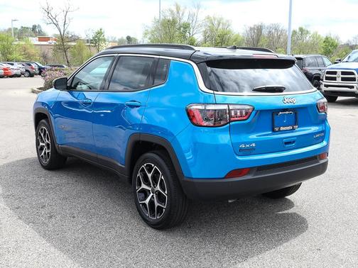 Hydro Blue Pearlcoat 2026 Jeep Compass Limited