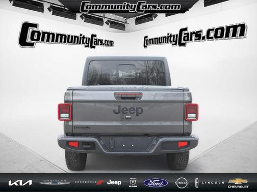 2020 Jeep Gladiator Sport