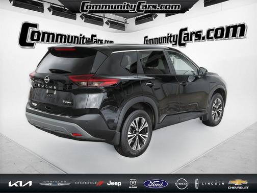 2023 Nissan Rogue SV